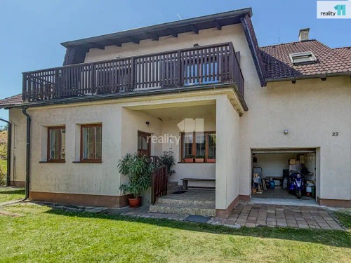 Prodej domu 200 m², pozemek 6424 m²