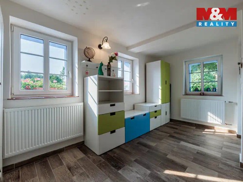 Prodej domu 228 m², pozemek 1683 m²