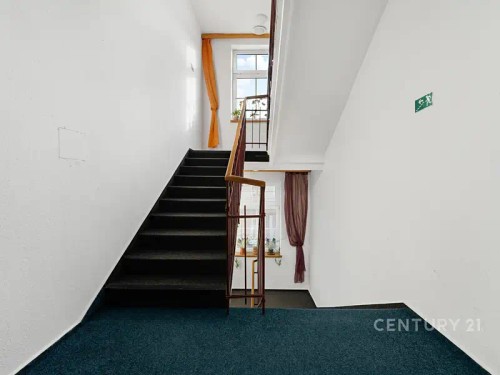 Prodej domu 930 m², pozemek 1294 m²