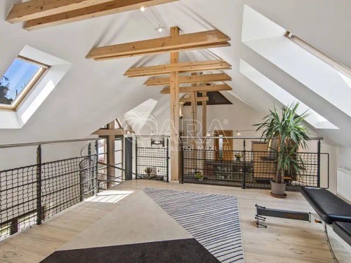Prodej domu 280 m², pozemek 577 m²