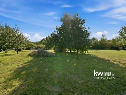 Prodej stavebního pozemku 2231 m²