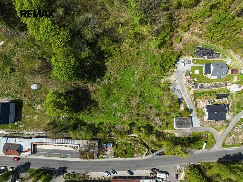 Prodej stavebního pozemku 1218 m²