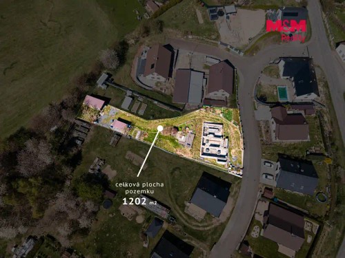 Prodej stavebního pozemku 1202 m²