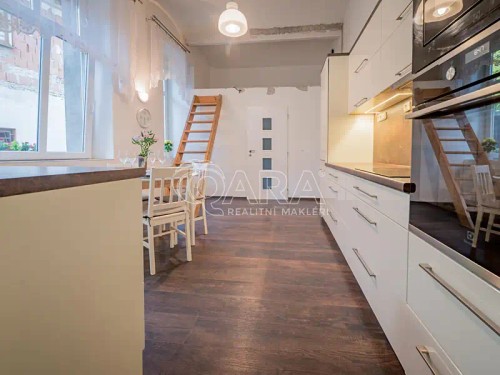Prodej bytu 2+1 85 m²