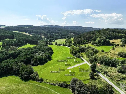 Prodej stavebního pozemku 864 m²