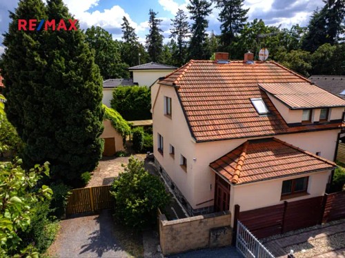 Prodej domu 184 m², pozemek 703 m²