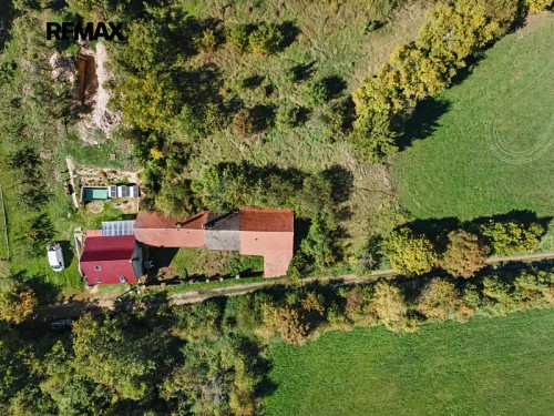 Prodej domu 210 m², pozemek 4866 m²
