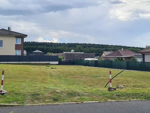 Prodej stavebního pozemku 963 m²