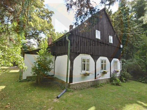 Prodej chalupy 195 m², pozemek 1932 m²