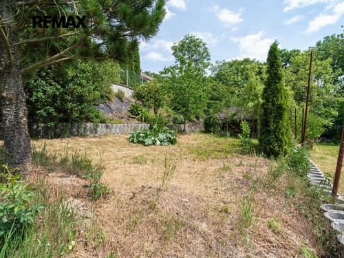 Prodej stavebního pozemku 1086 m²