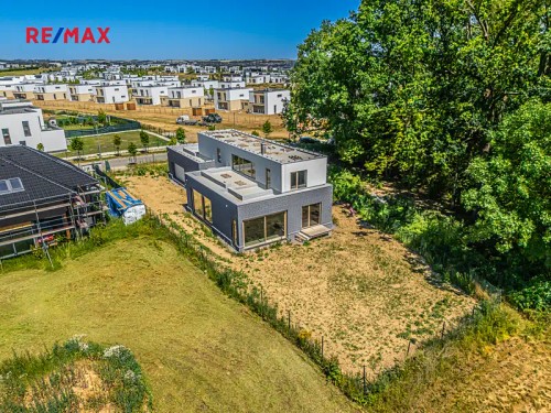 Prodej domu 378 m², pozemek 1049 m²