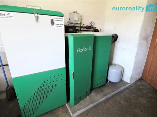 Prodej zemědělské usedlosti 389 m², pozemek 4007 m²