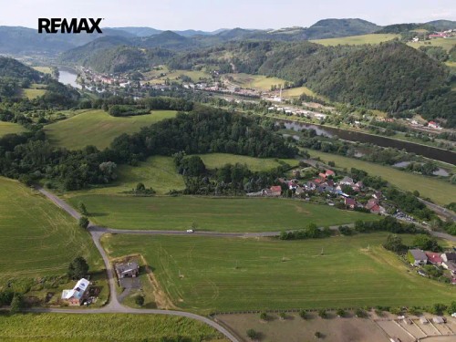 Prodej stavebního pozemku 17584 m²
