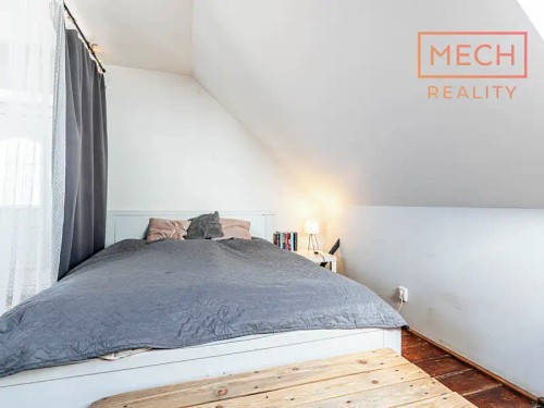 Prodej domu 313 m², pozemek 892 m²