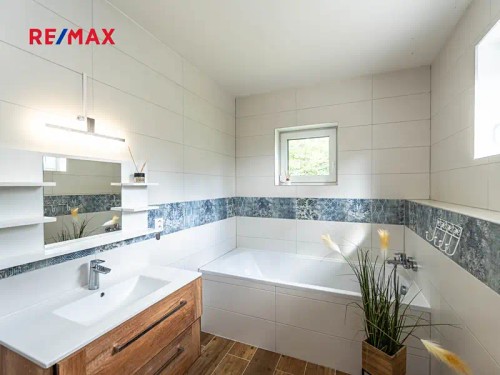 Prodej domu 202 m², pozemek 1160 m²