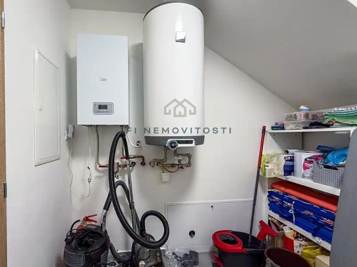 Prodej domu 202 m², pozemek 708 m²