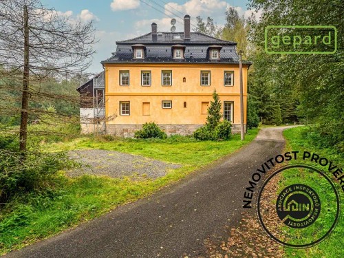 Prodej domu 295 m², pozemek 9233 m²