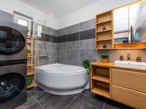 Prodej domu 114 m², pozemek 614 m²
