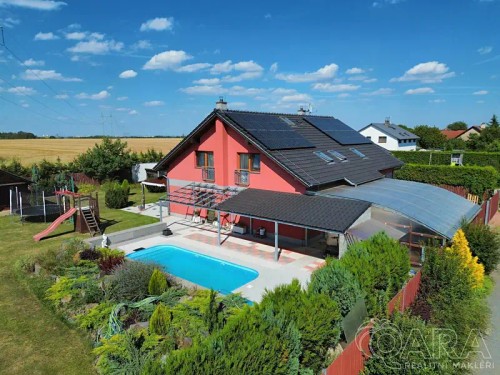 Prodej domu 373 m², pozemek 2175 m²