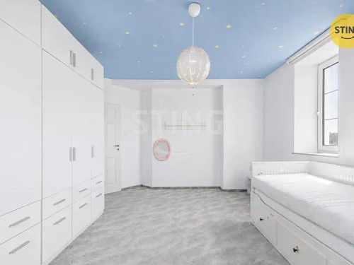 Prodej vily 407 m², pozemek 1880 m²
