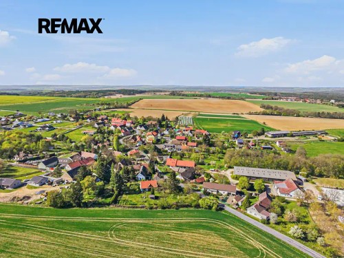 Prodej domu 213 m², pozemek 2020 m²