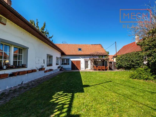 Prodej domu 313 m², pozemek 892 m²