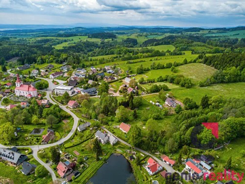 Prodej stavebního pozemku 1607 m²