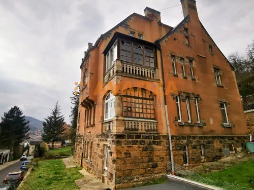 Prodej vily 396 m², pozemek 963 m²