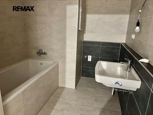 Prodej bytu 2+kk 66 m²