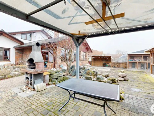 Prodej domu 573 m², pozemek 1944 m²