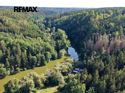 Prodej domu 210 m², pozemek 2374 m²