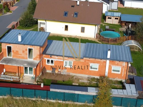 Prodej domu 200 m², pozemek 869 m²
