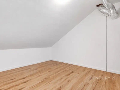 Prodej bytu 4+kk 137 m²