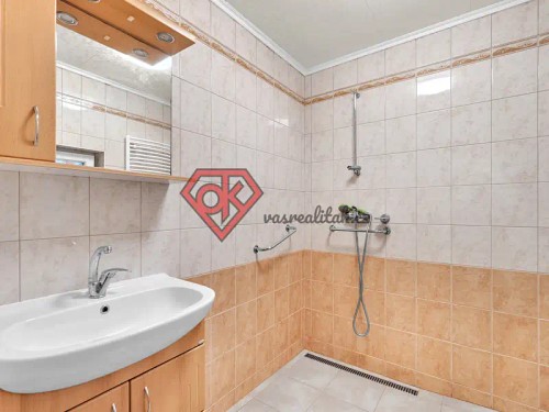 Prodej domu 184 m², pozemek 744 m²