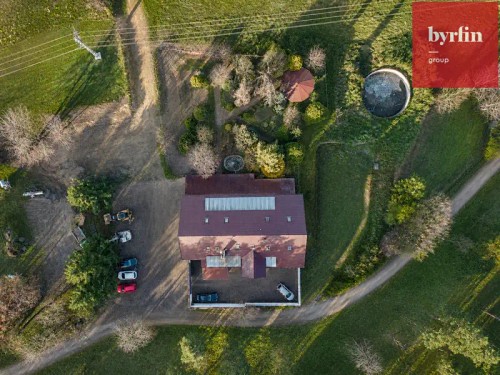Prodej chaty 820 m², pozemek 24962 m²