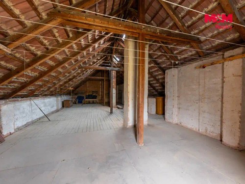 Prodej domu 100 m², pozemek 973 m²