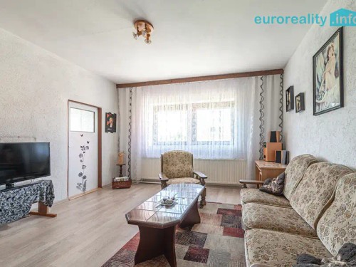 Prodej domu 250 m², pozemek 382 m²