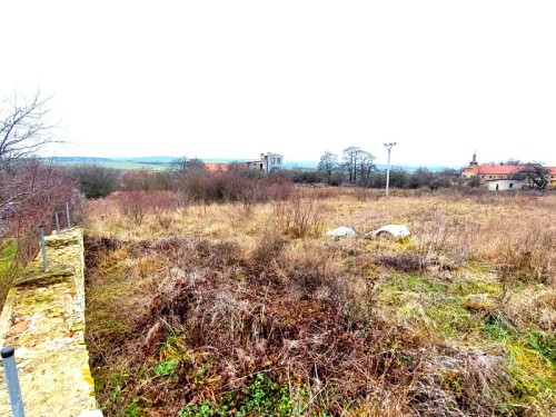 Prodej stavebního pozemku 4457 m²