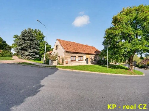 Prodej domu 247 m², pozemek 976 m²