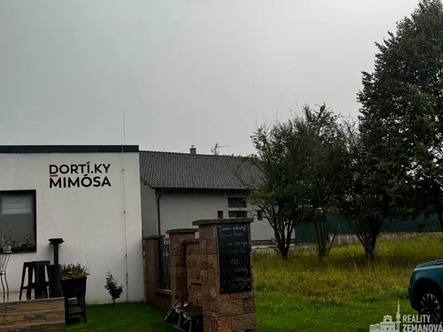 Prodej stavebního pozemku 1530 m²