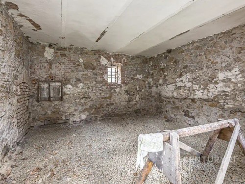 Prodej zemědělské usedlosti 400 m², pozemek 15909 m²