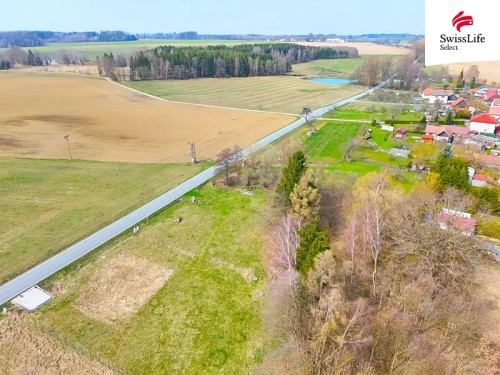 Prodej stavebního pozemku 1328 m²