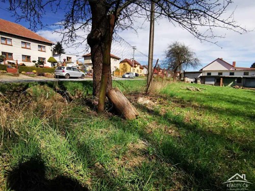 Prodej domu 371 m², pozemek 2499 m²