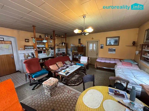 Prodej zemědělské usedlosti 144 m², pozemek 19466 m²