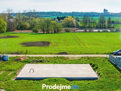 Prodej stavebního pozemku 1133 m²