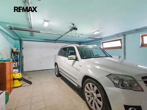 Prodej domu 500 m², pozemek 2240 m²