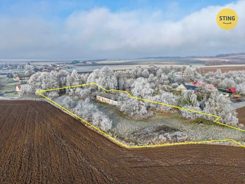 Prodej domu 300 m², pozemek 8694 m²