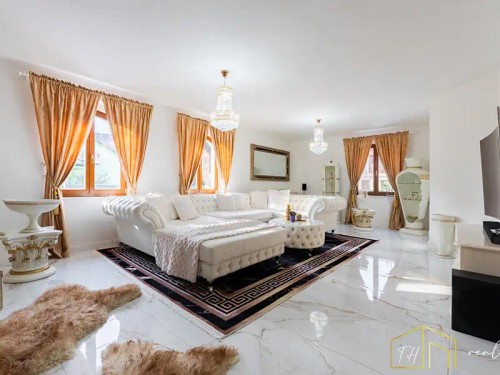 Prodej domu 400 m², pozemek 1728 m²