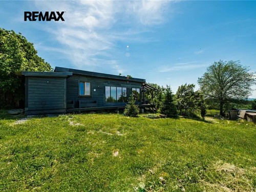 Prodej stavebního pozemku 3007 m²
