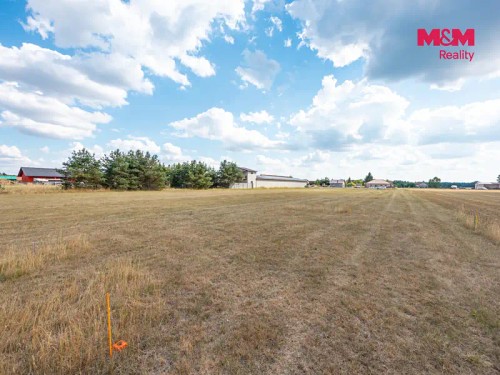 Prodej stavebního pozemku 879 m²